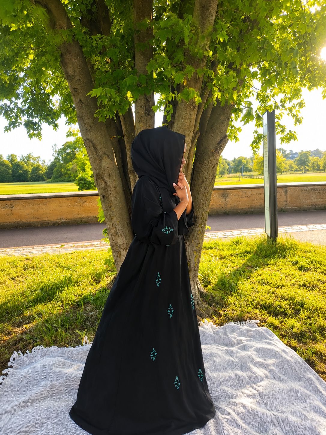 Abaya Layla — Noir Profond